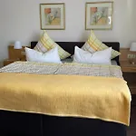 Apartmán Gaestehaus Ute Mueller *